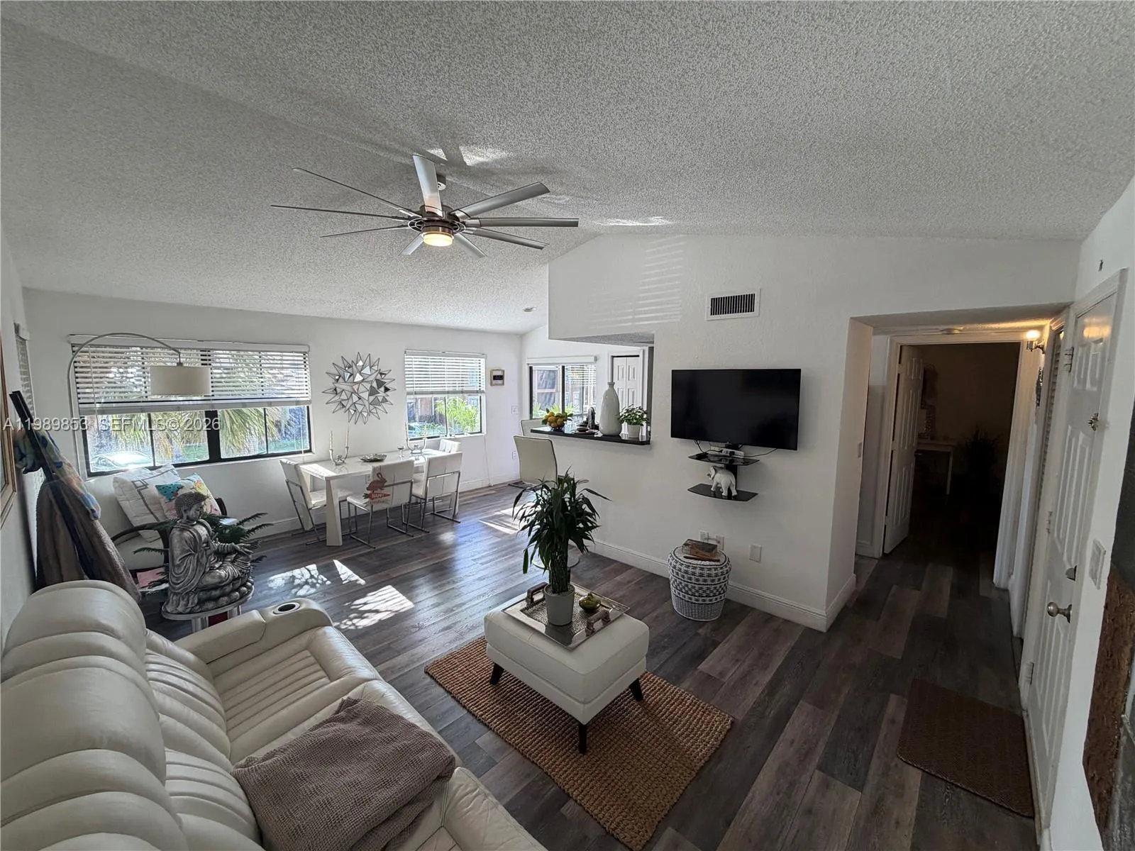 10670 Sw 156th Pl 308, Miami, Florida 33196, Miami, Florida 33196, 1 Bedroom Bedrooms, ,1 BathroomBathrooms,Residential,For Sale,10670 Sw 156th Pl 308, Miami, Florida 33196,A11989853