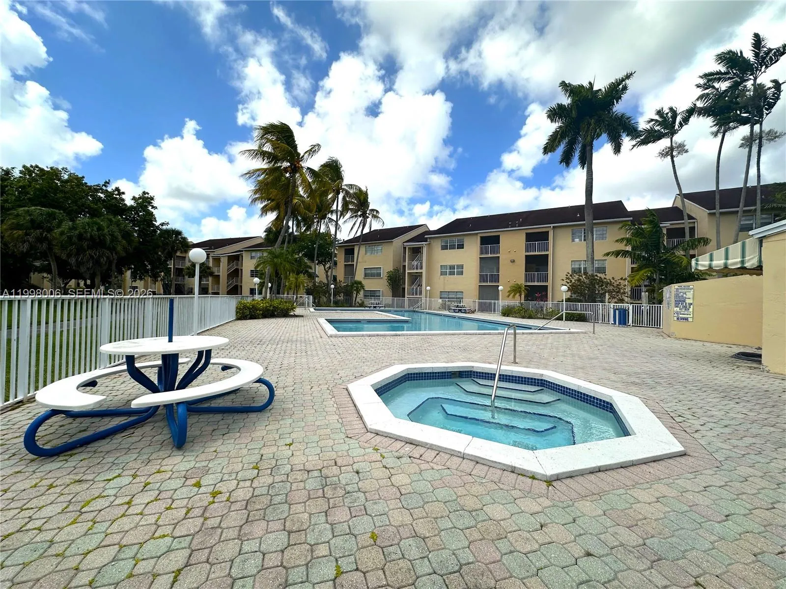 15295 Sw 106th Ln 718, Miami, Florida 33196, Miami, Florida 33196, 1 Bedroom Bedrooms, ,1 BathroomBathrooms,Residential Lease,For Rent,15295 Sw 106th Ln 718, Miami, Florida 33196,A11998006