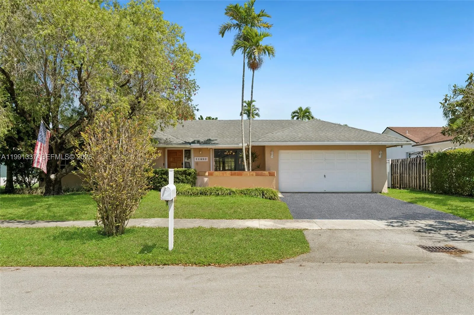 11403 Sw 129th Pl, Miami, Florida 33186, Miami, Florida 33186, 4 Bedrooms Bedrooms, ,2 BathroomsBathrooms,Residential,For Sale,11403 Sw 129th Pl, Miami, Florida 33186,A11991337