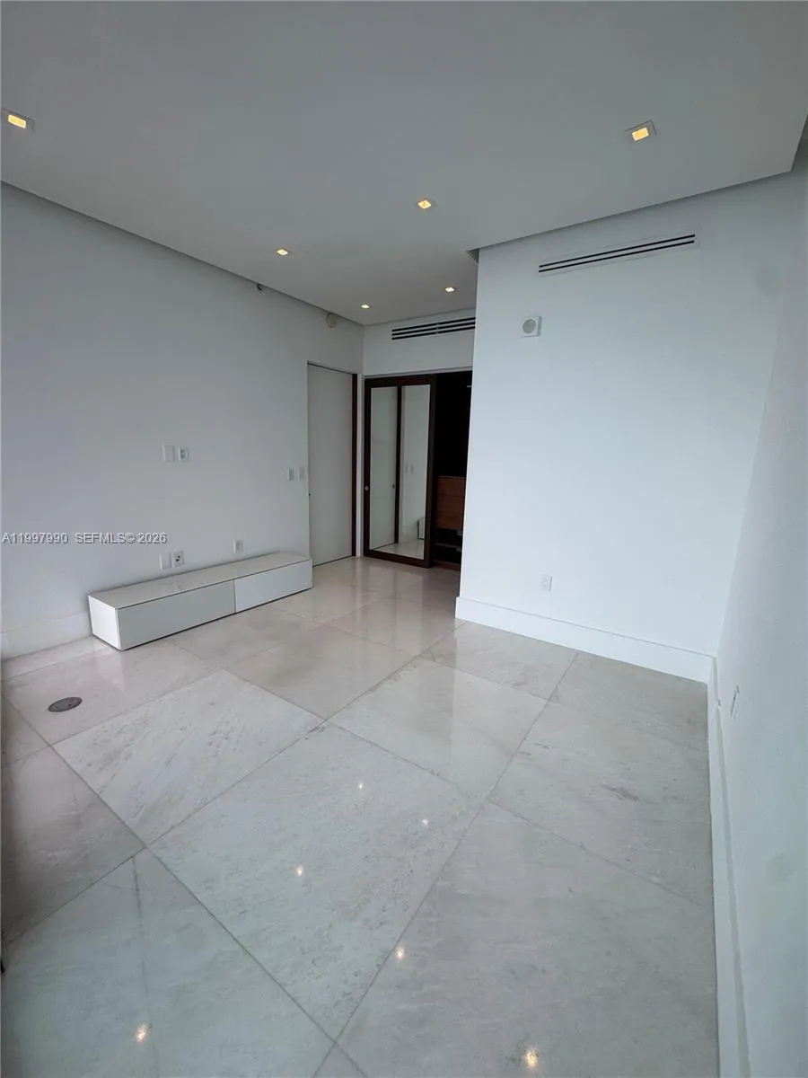 17121 Collins Ave 4306, Sunny Isles Beach, Florida, Sunny Isles Beach, Florida 33160, 2 Bedrooms Bedrooms, ,3 BathroomsBathrooms,Residential Lease,For Rent,17121 Collins Ave 4306, Sunny Isles Beach, Florida,A11997990