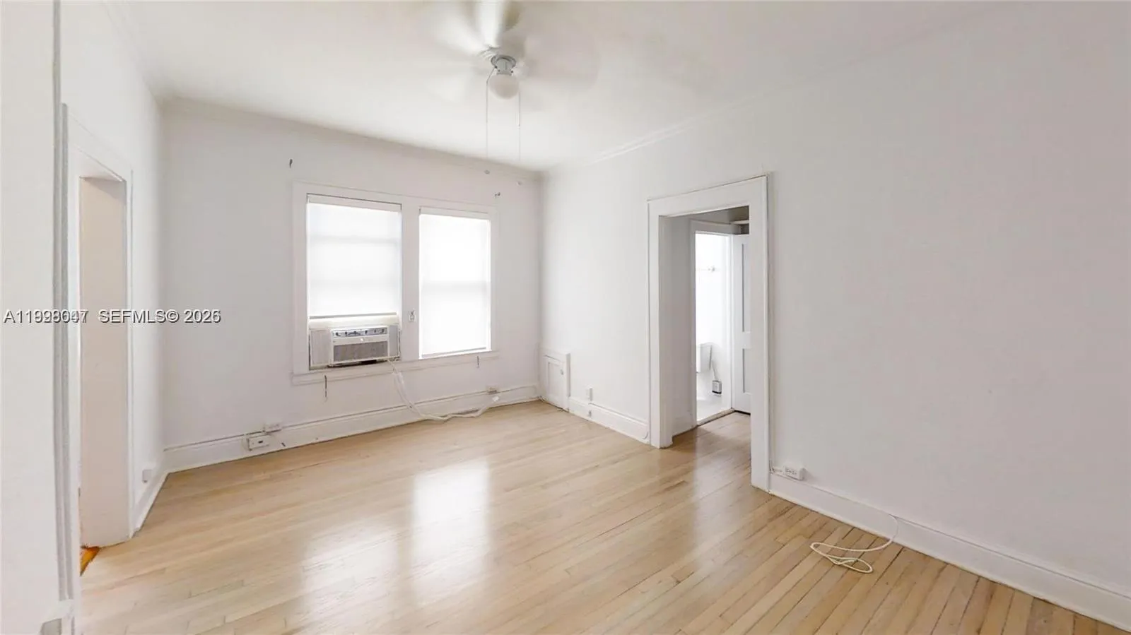 126 Mendoza Ave 9, Coral Gables, Florida 33134, Coral Gables, Florida 33134, ,1 BathroomBathrooms,Residential Lease,For Rent,126 Mendoza Ave 9, Coral Gables, Florida 33134,A11998047