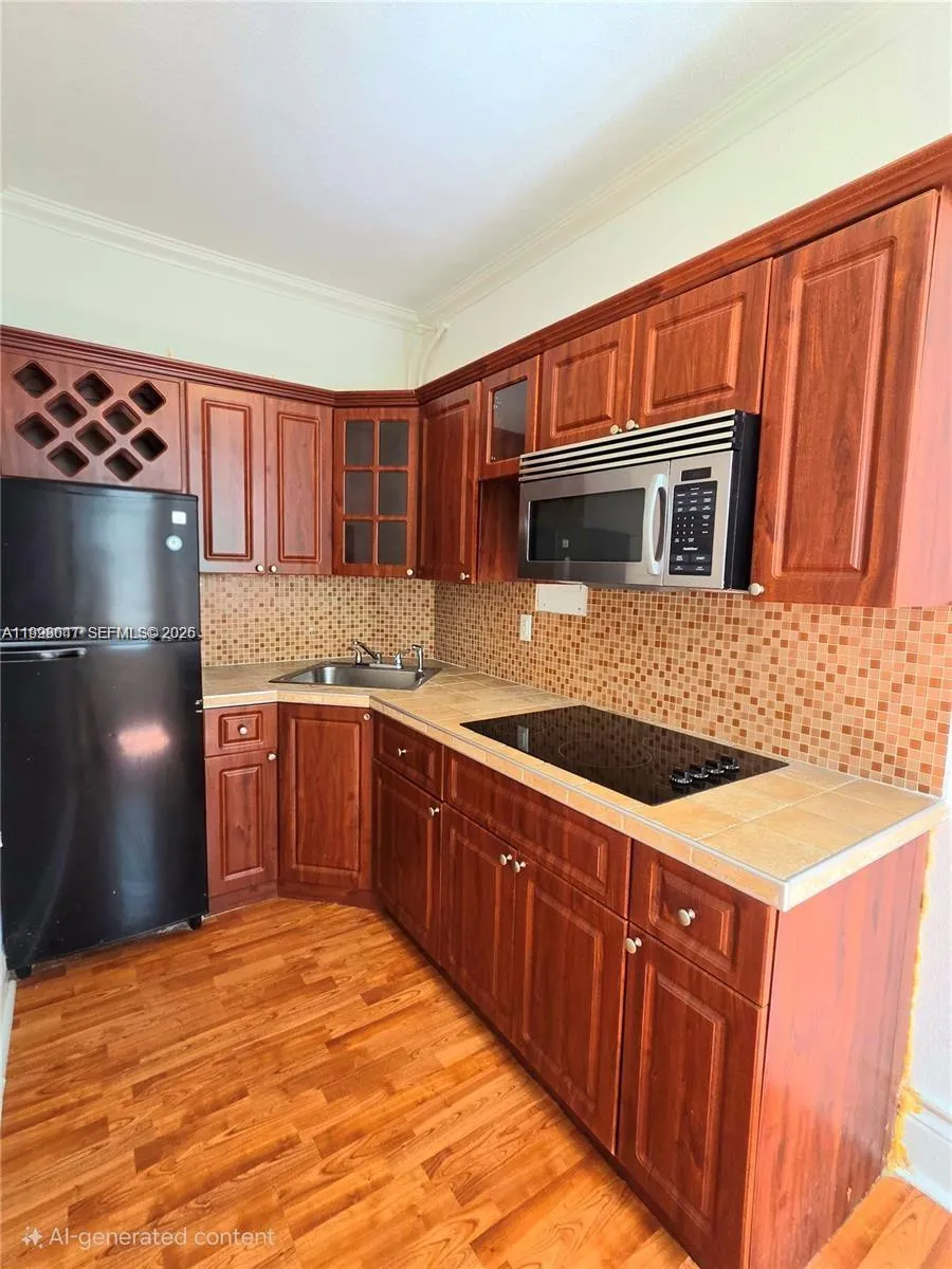 126 Mendoza Ave 9, Coral Gables, Florida 33134, Coral Gables, Florida 33134, ,1 BathroomBathrooms,Residential Lease,For Rent,126 Mendoza Ave 9, Coral Gables, Florida 33134,A11998047