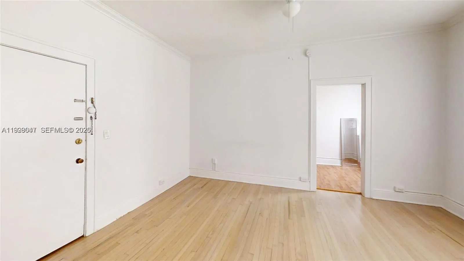 126 Mendoza Ave 9, Coral Gables, Florida 33134, Coral Gables, Florida 33134, ,1 BathroomBathrooms,Residential Lease,For Rent,126 Mendoza Ave 9, Coral Gables, Florida 33134,A11998047