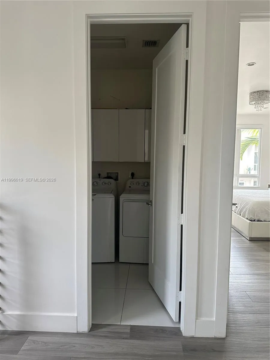 10361 Nw 64th Ter, Doral, Florida 33178, Doral, Florida 33178, 4 Bedrooms Bedrooms, ,3 BathroomsBathrooms,Residential,For Sale,10361 Nw 64th Ter, Doral, Florida 33178,A11996019