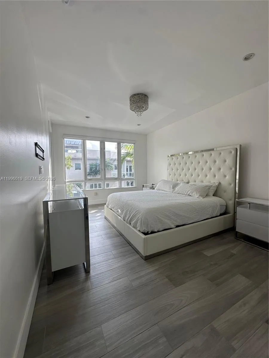 10361 Nw 64th Ter, Doral, Florida 33178, Doral, Florida 33178, 4 Bedrooms Bedrooms, ,3 BathroomsBathrooms,Residential,For Sale,10361 Nw 64th Ter, Doral, Florida 33178,A11996019