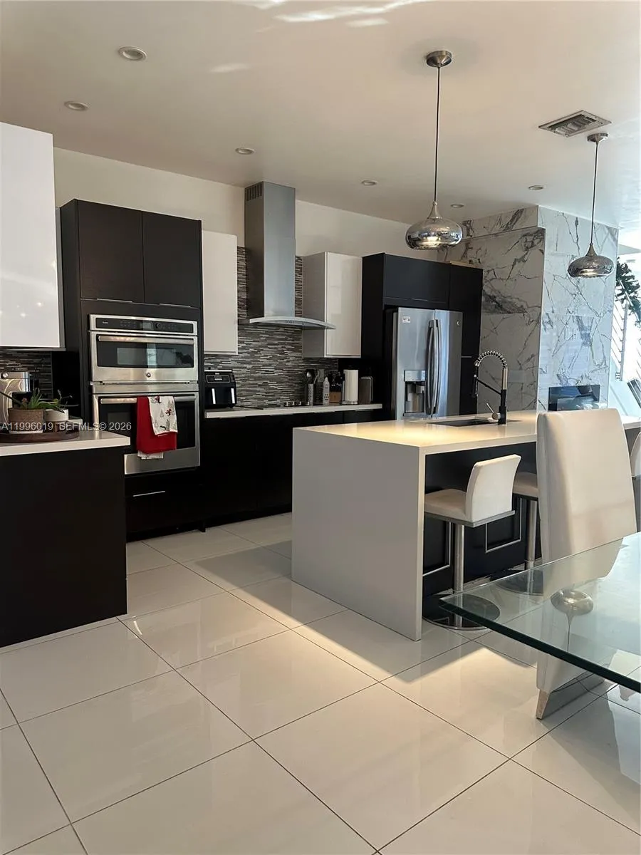 10361 Nw 64th Ter, Doral, Florida 33178, Doral, Florida 33178, 4 Bedrooms Bedrooms, ,3 BathroomsBathrooms,Residential,For Sale,10361 Nw 64th Ter, Doral, Florida 33178,A11996019