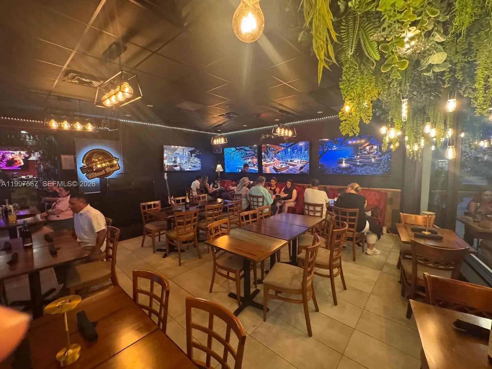 946 Normandy Dr, Miami Beach, Florida 33141, Miami Beach, Florida 33141, ,Business Opportunity,For Sale,946 Normandy Dr, Miami Beach, Florida 33141,A11997567