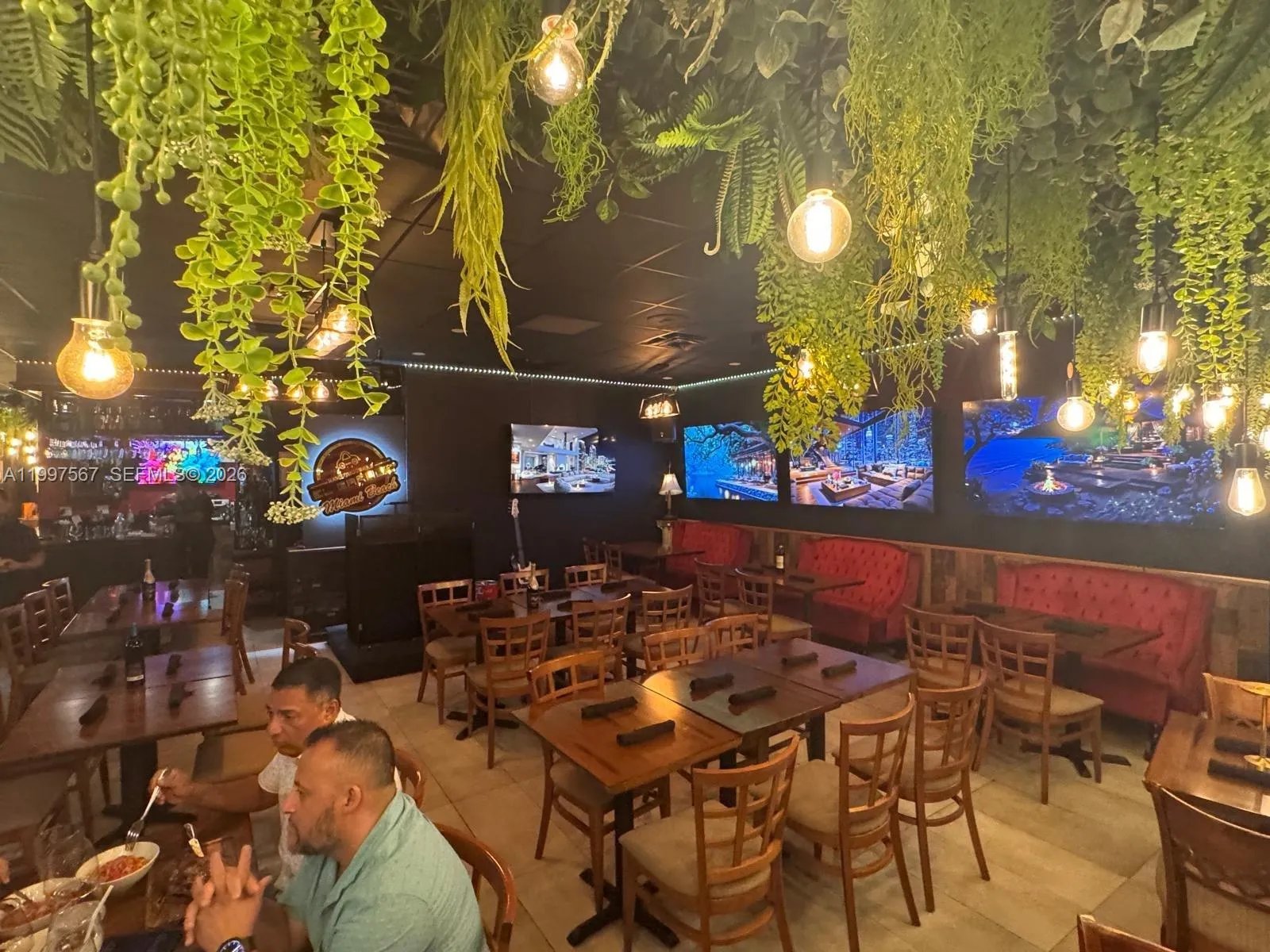 946 Normandy Dr, Miami Beach, Florida 33141, Miami Beach, Florida 33141, ,Business Opportunity,For Sale,946 Normandy Dr, Miami Beach, Florida 33141,A11997567