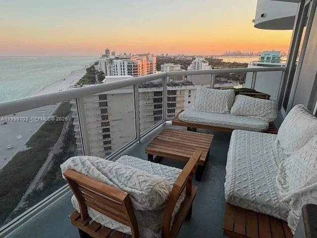 6301 Collins Ave 2802, Miami Beach, Florida 33141, Miami Beach, Florida 33141, 3 Bedrooms Bedrooms, ,3 BathroomsBathrooms,Residential,For Sale,6301 Collins Ave 2802, Miami Beach, Florida 33141,A11998103