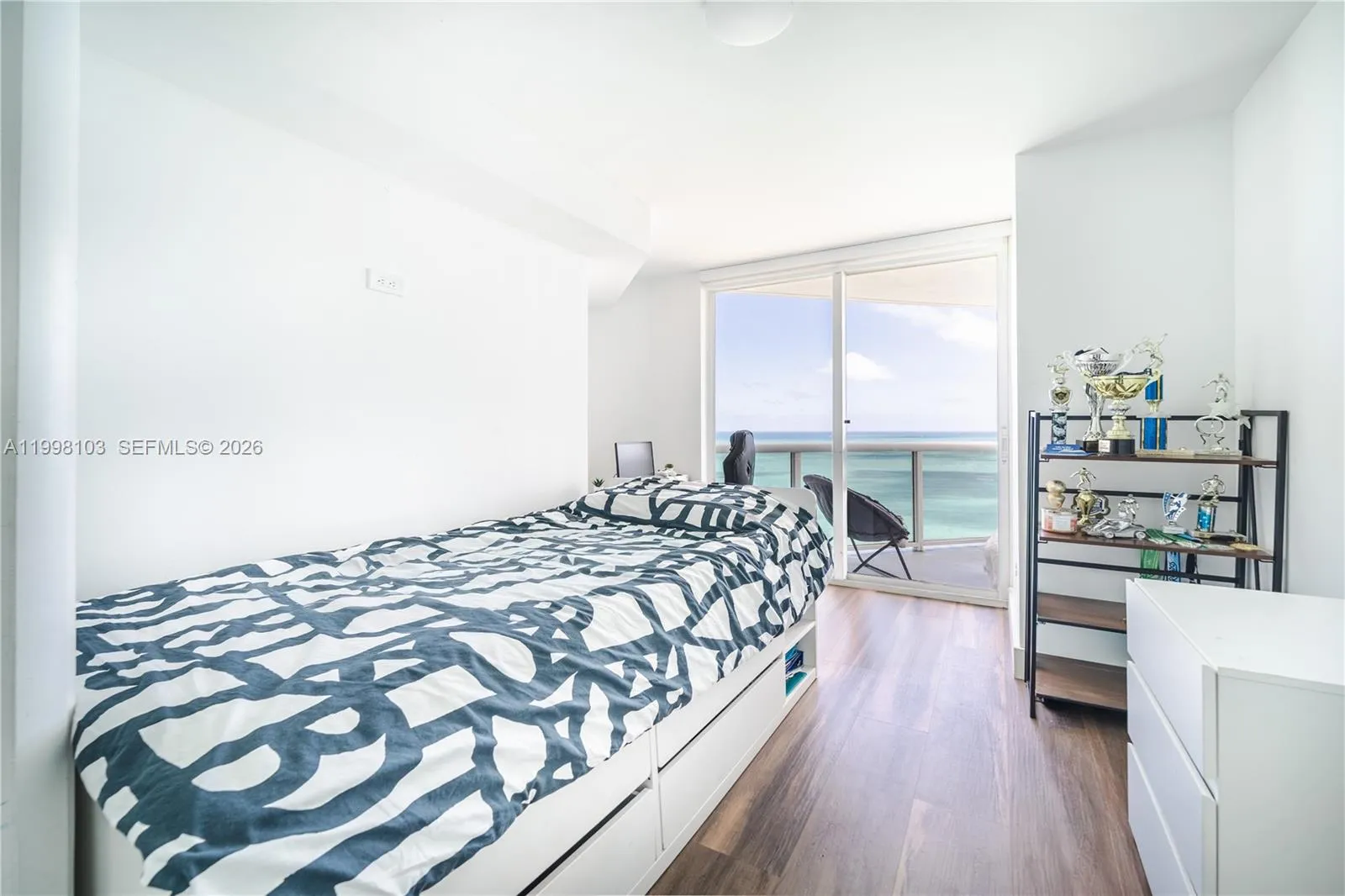 6301 Collins Ave 2802, Miami Beach, Florida 33141, Miami Beach, Florida 33141, 3 Bedrooms Bedrooms, ,3 BathroomsBathrooms,Residential,For Sale,6301 Collins Ave 2802, Miami Beach, Florida 33141,A11998103