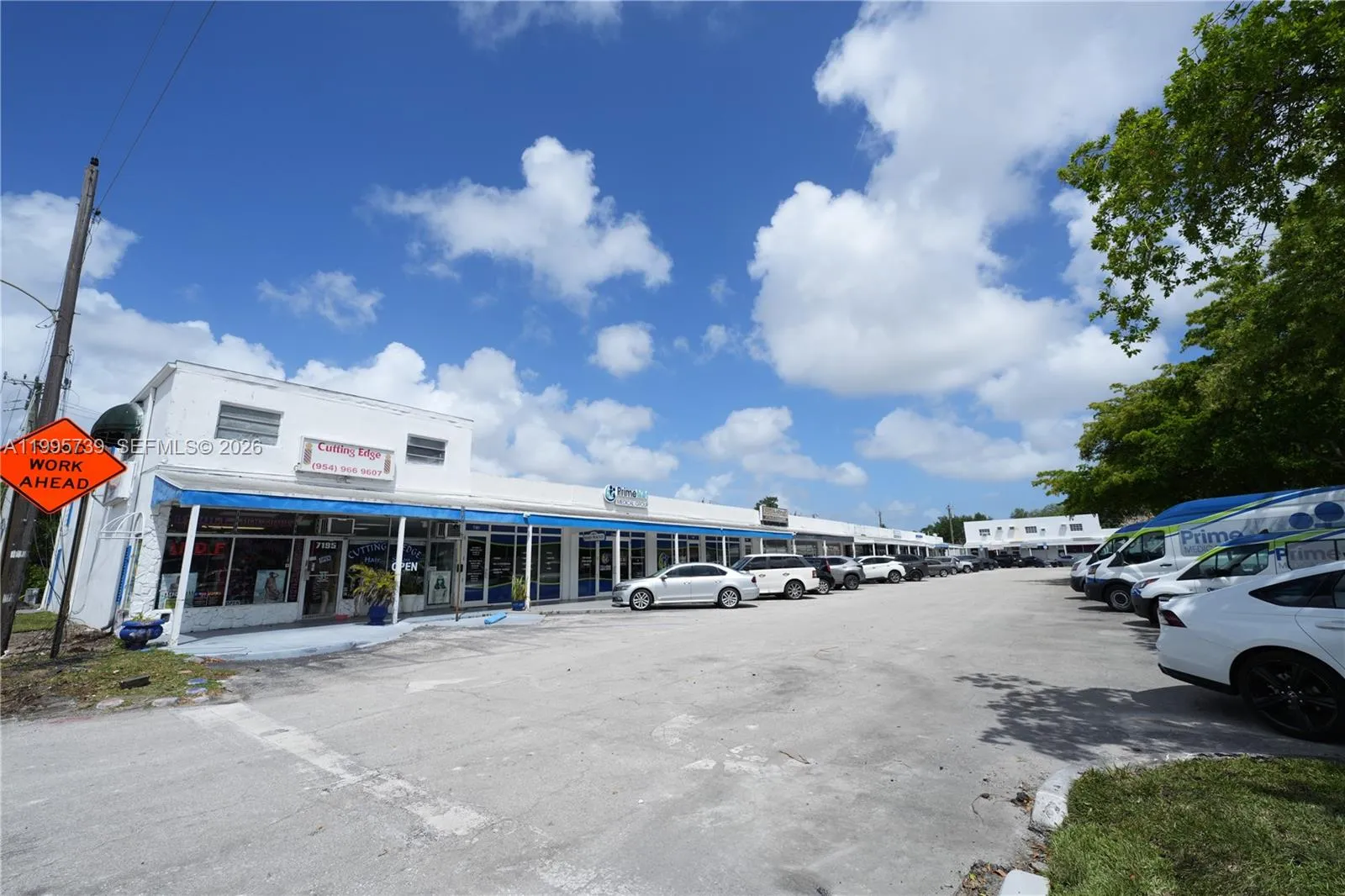 7193-7195 Pembroke Rd, Pembroke Pines, Florida 330, Pembroke Pines, Florida 33023, ,Commercial Sale,For Sale,7193-7195 Pembroke Rd, Pembroke Pines, Florida 330,A11995739