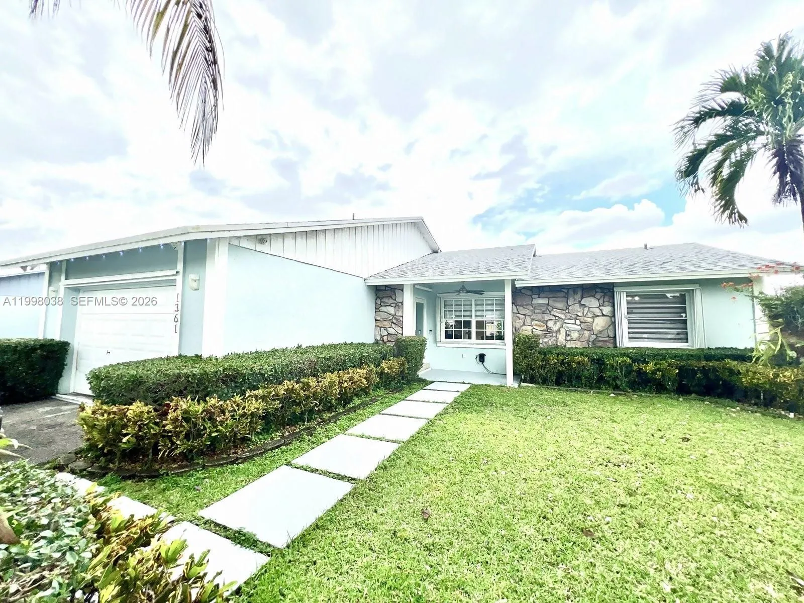 1361 N Fieldlark Ln, Homestead, Florida 33035, Homestead, Florida 33035, 3 Bedrooms Bedrooms, ,2 BathroomsBathrooms,Residential Lease,For Rent,1361 N Fieldlark Ln, Homestead, Florida 33035,A11998038