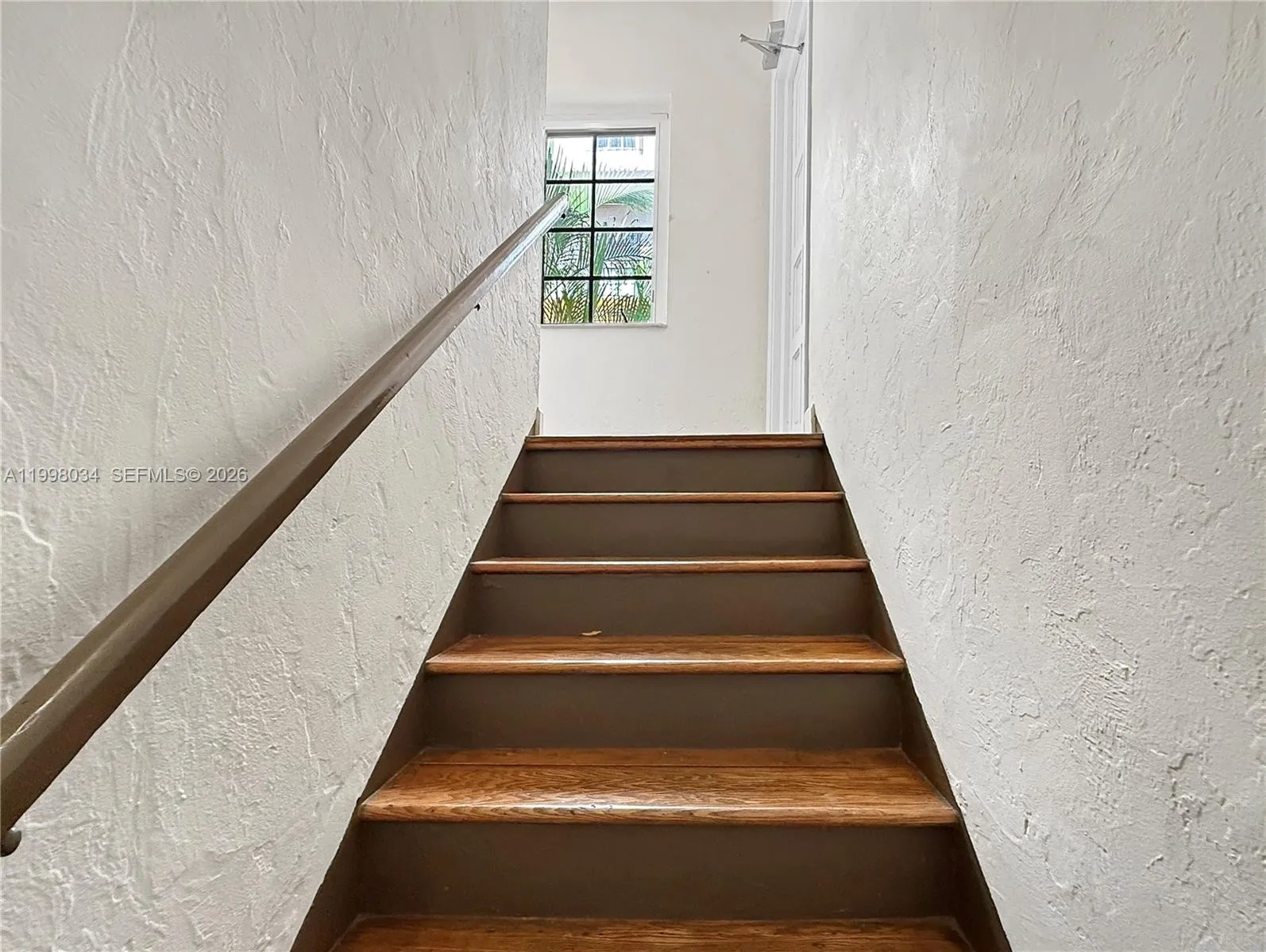 215 Sidonia Ave, Coral Gables, Florida 33134, Coral Gables, Florida 33134, ,Residential Income,For Sale,215 Sidonia Ave, Coral Gables, Florida 33134,A11998034