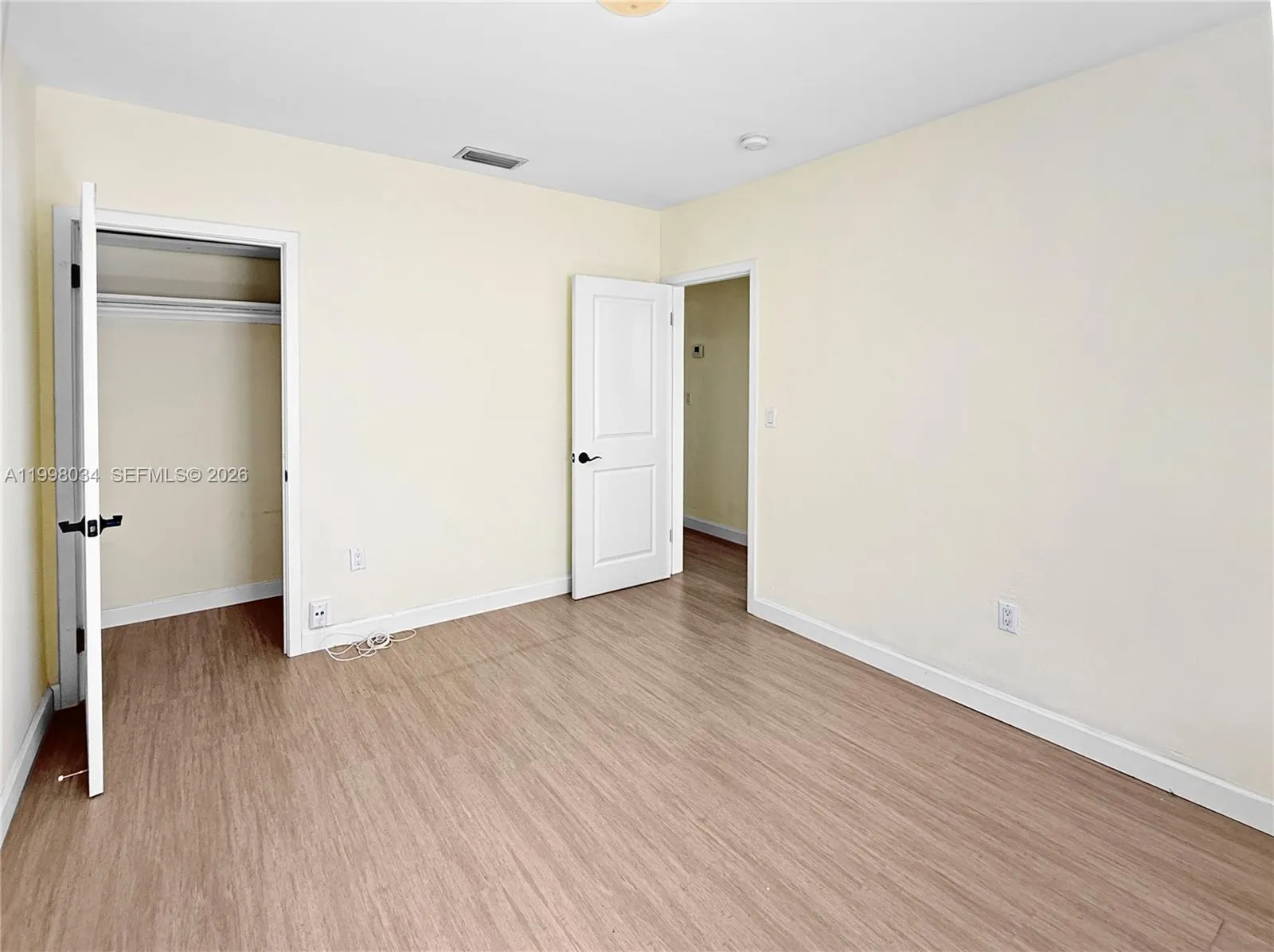 215 Sidonia Ave, Coral Gables, Florida 33134, Coral Gables, Florida 33134, ,Residential Income,For Sale,215 Sidonia Ave, Coral Gables, Florida 33134,A11998034