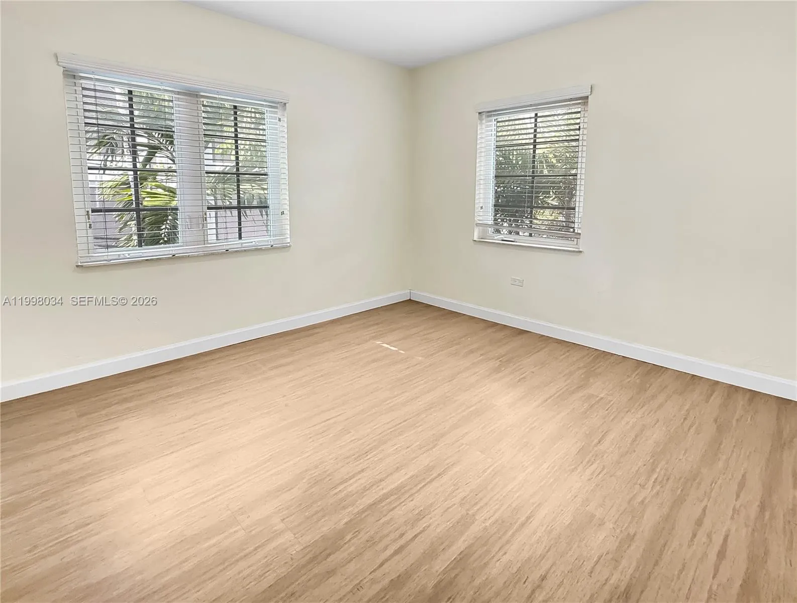 215 Sidonia Ave, Coral Gables, Florida 33134, Coral Gables, Florida 33134, ,Residential Income,For Sale,215 Sidonia Ave, Coral Gables, Florida 33134,A11998034