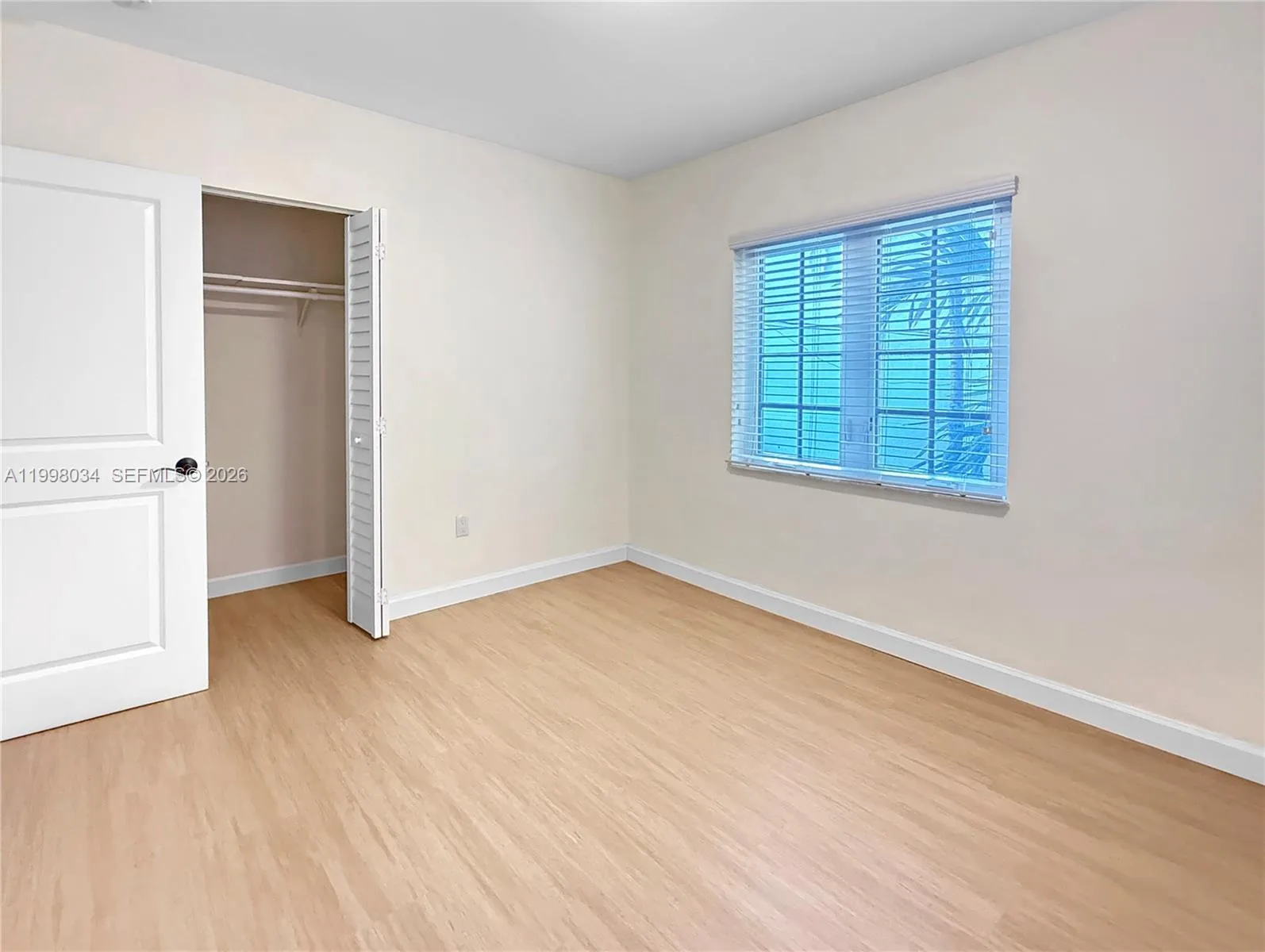215 Sidonia Ave, Coral Gables, Florida 33134, Coral Gables, Florida 33134, ,Residential Income,For Sale,215 Sidonia Ave, Coral Gables, Florida 33134,A11998034