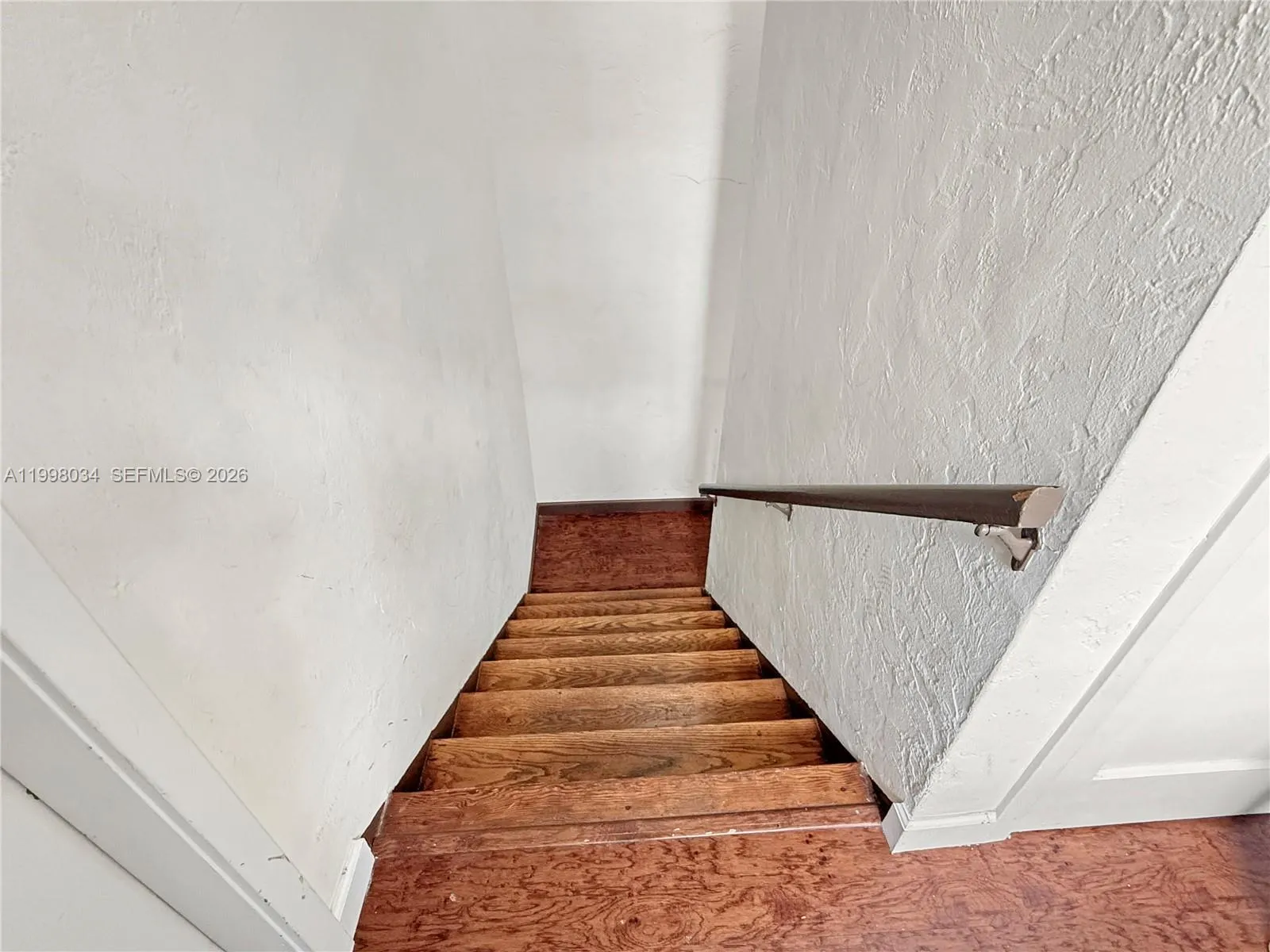215 Sidonia Ave, Coral Gables, Florida 33134, Coral Gables, Florida 33134, ,Residential Income,For Sale,215 Sidonia Ave, Coral Gables, Florida 33134,A11998034