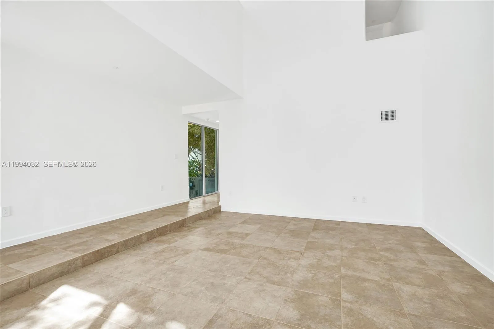 163 N Shore Dr 163-6, Miami Beach, Florida 33141, Miami Beach, Florida 33141, 3 Bedrooms Bedrooms, ,3 BathroomsBathrooms,Residential,For Sale,163 N Shore Dr 163-6, Miami Beach, Florida 33141,A11994032