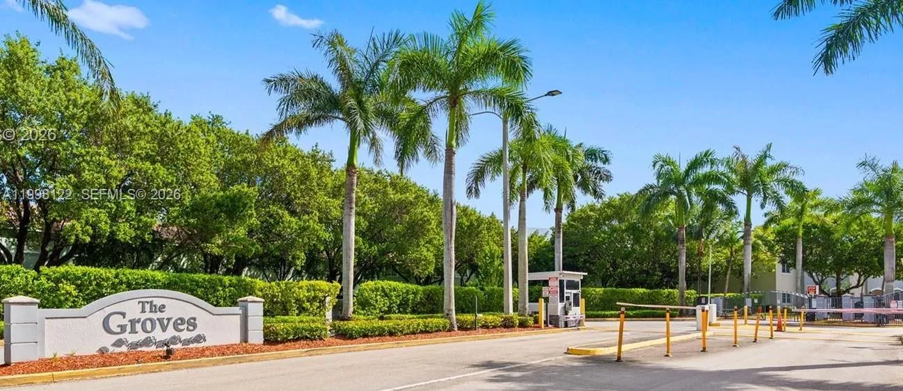 2984 Se 15th Ter, Homestead, Florida 33035, Homestead, Florida 33035, 2 Bedrooms Bedrooms, ,2 BathroomsBathrooms,Residential,For Sale,2984 Se 15th Ter, Homestead, Florida 33035,A11998122