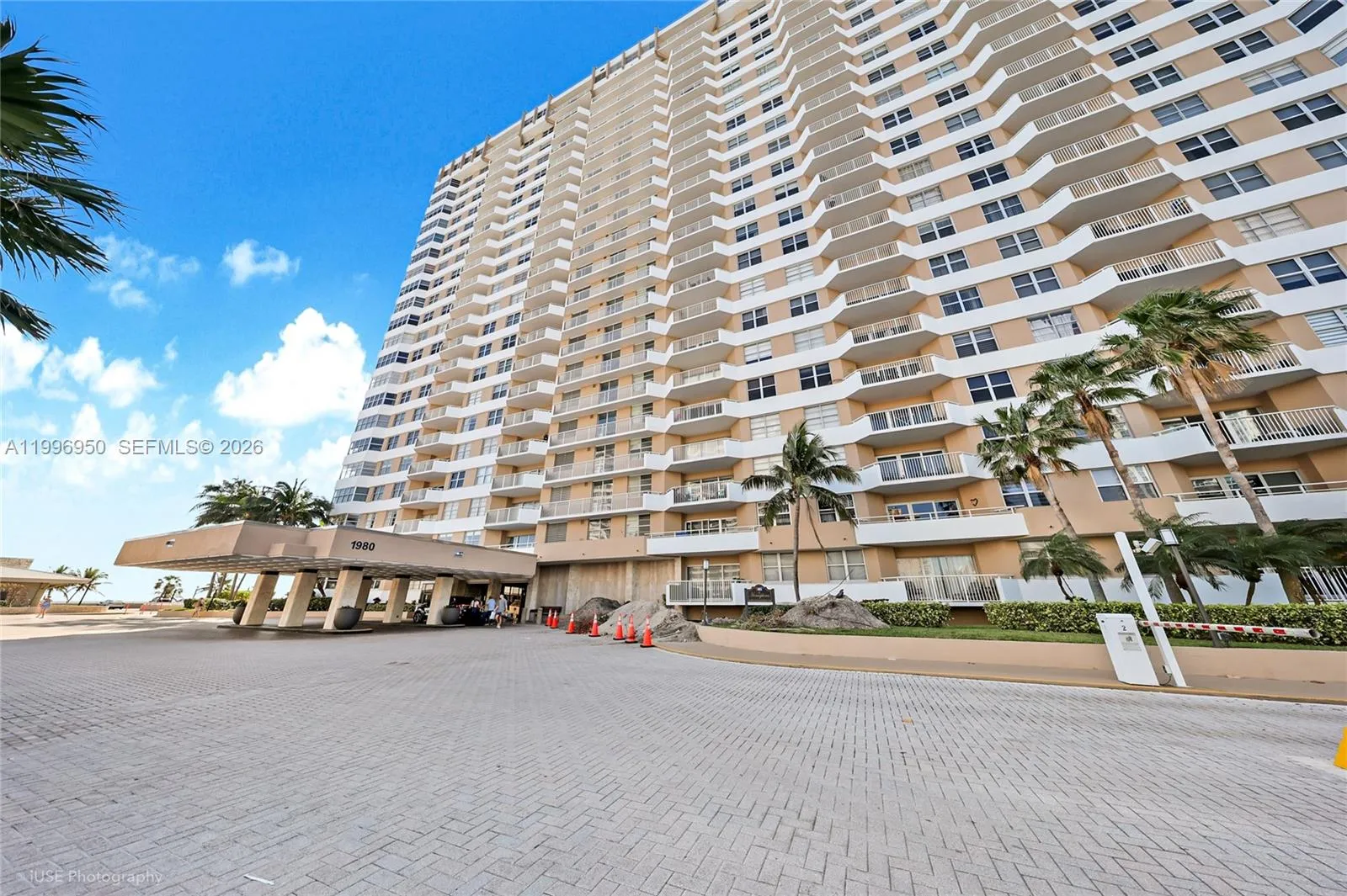 1980 S Ocean Dr 5f, Hallandale Beach, Florida 3300, Hallandale Beach, Florida 33009, 2 Bedrooms Bedrooms, ,2 BathroomsBathrooms,Residential,For Sale,1980 S Ocean Dr 5f, Hallandale Beach, Florida 3300,A11996950