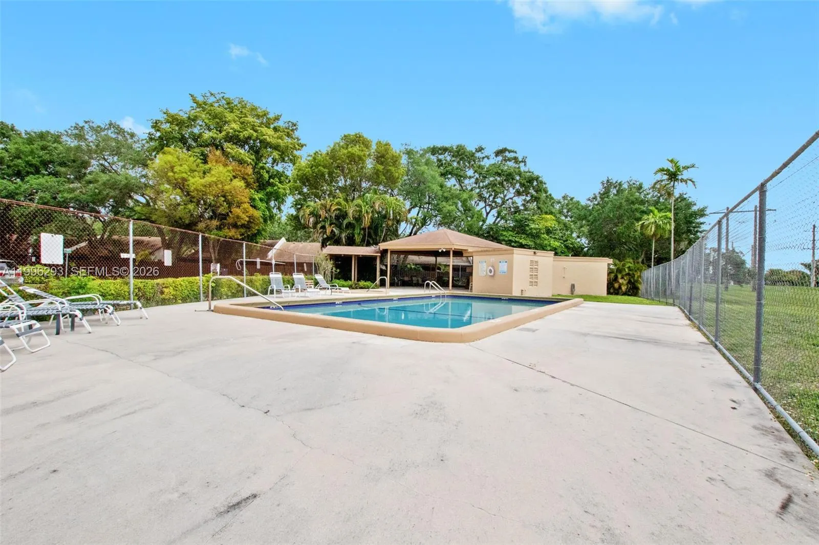 1360 Nw 97th Ter 272, Pembroke Pines, Florida 3302, Pembroke Pines, Florida 33024, 2 Bedrooms Bedrooms, ,2 BathroomsBathrooms,Residential Lease,For Rent,1360 Nw 97th Ter 272, Pembroke Pines, Florida 3302,A11996293