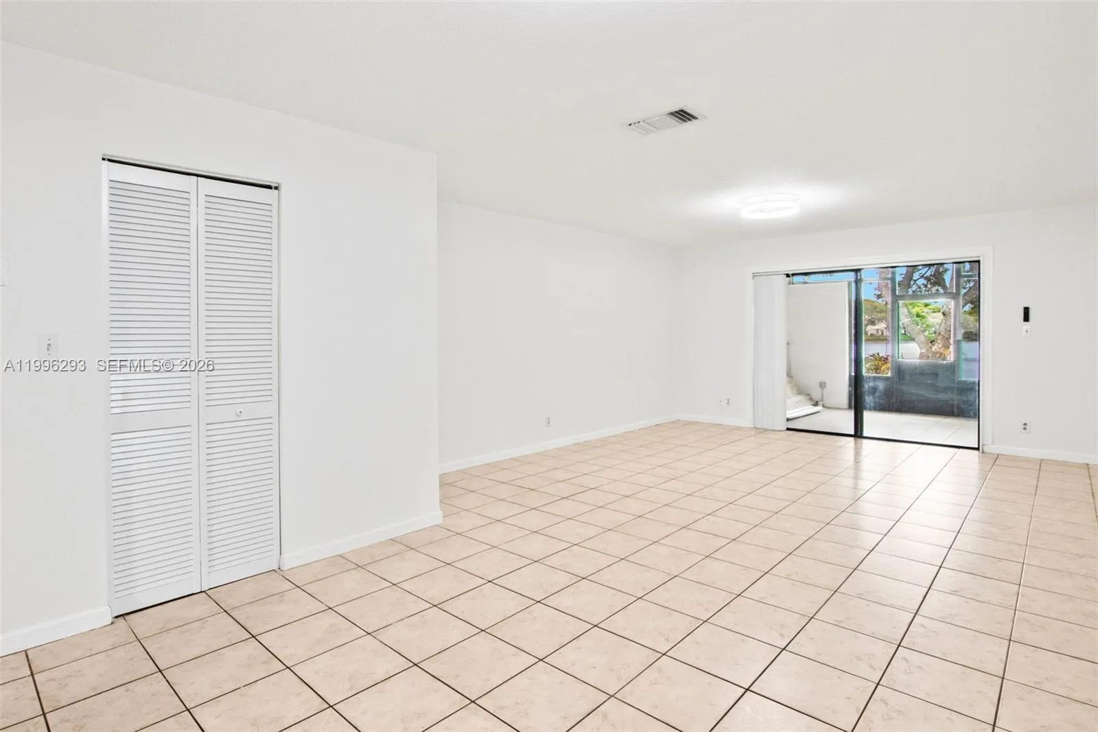 1360 Nw 97th Ter 272, Pembroke Pines, Florida 3302, Pembroke Pines, Florida 33024, 2 Bedrooms Bedrooms, ,2 BathroomsBathrooms,Residential Lease,For Rent,1360 Nw 97th Ter 272, Pembroke Pines, Florida 3302,A11996293