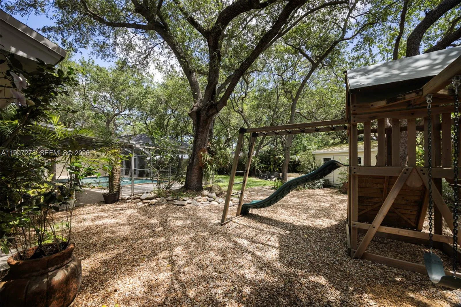 16167 Sw 74th Pl, Palmetto Bay, Florida 33157, Palmetto Bay, Florida 33157, 4 Bedrooms Bedrooms, ,2 BathroomsBathrooms,Residential,For Sale,16167 Sw 74th Pl, Palmetto Bay, Florida 33157,A11997278