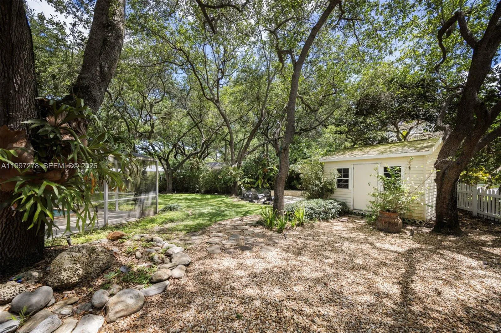 16167 Sw 74th Pl, Palmetto Bay, Florida 33157, Palmetto Bay, Florida 33157, 4 Bedrooms Bedrooms, ,2 BathroomsBathrooms,Residential,For Sale,16167 Sw 74th Pl, Palmetto Bay, Florida 33157,A11997278