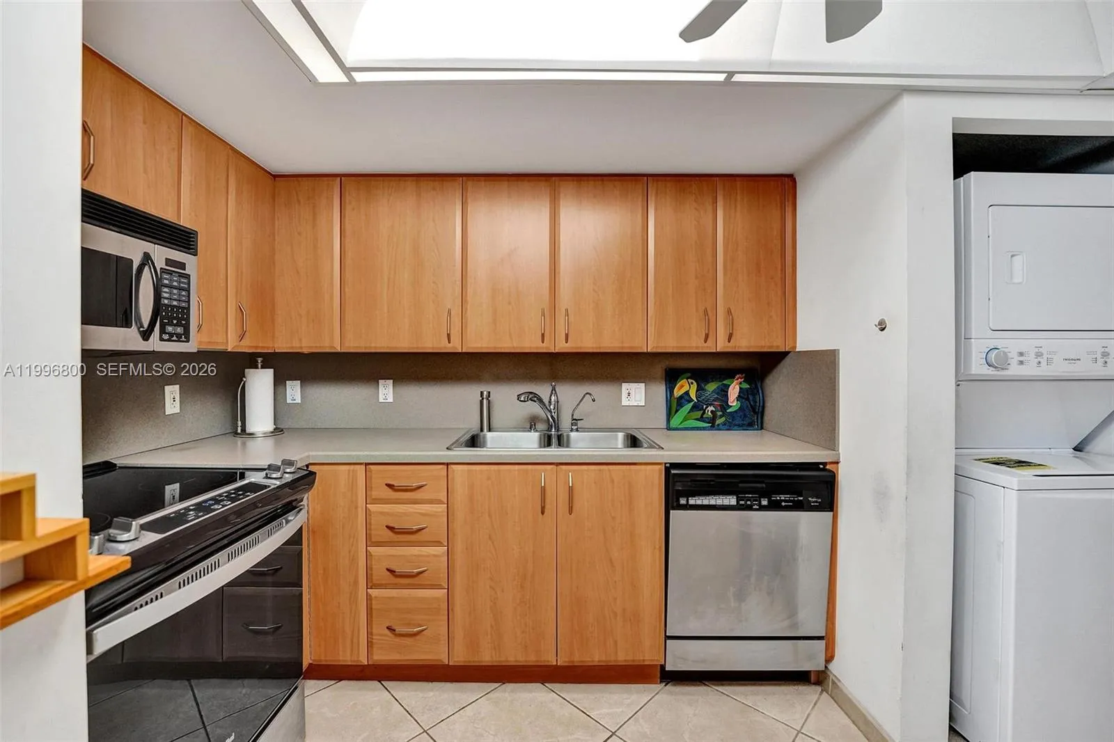 1800 S Ocean Blvd 703, Lauderdale By The Sea, Flor, Lauderdale By The Sea, Florida 33062, 2 Bedrooms Bedrooms, ,2 BathroomsBathrooms,Residential,For Sale,1800 S Ocean Blvd 703, Lauderdale By The Sea, Flor,A11996800