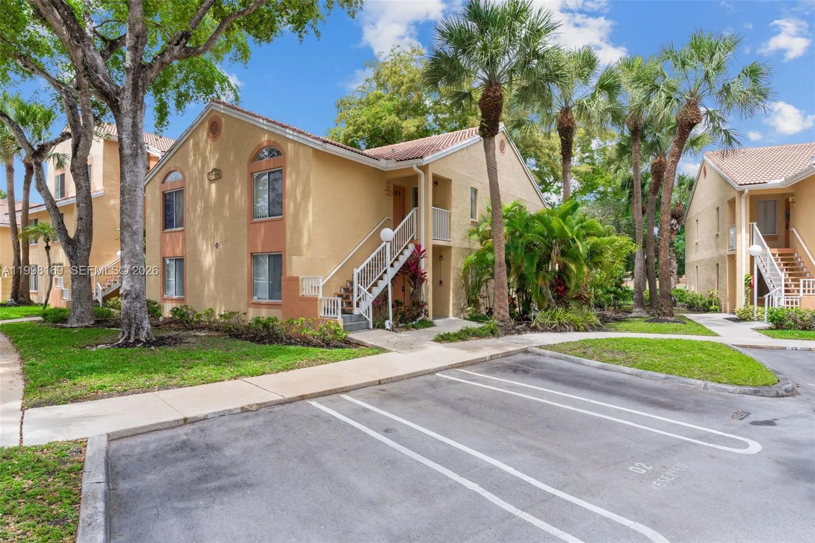 1139 Coral Club Dr 1139, Coral Springs, Florida 33, Coral Springs, Florida 33071, 2 Bedrooms Bedrooms, ,2 BathroomsBathrooms,Residential Lease,For Rent,1139 Coral Club Dr 1139, Coral Springs, Florida 33,A11998169