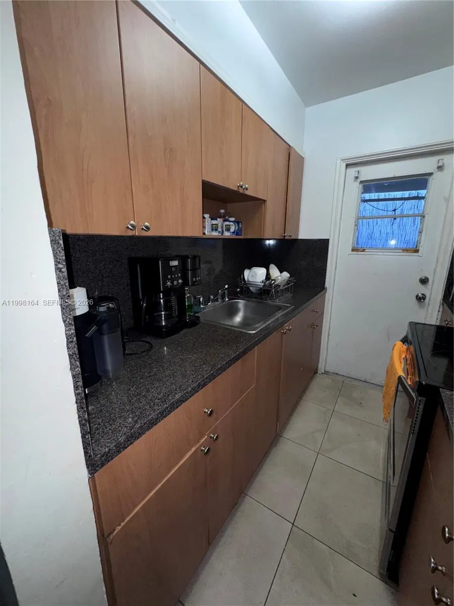 2416 Sw 12th St, Miami, Florida 33135, Miami, Florida 33135, ,Residential Income,For Sale,2416 Sw 12th St, Miami, Florida 33135,A11998164