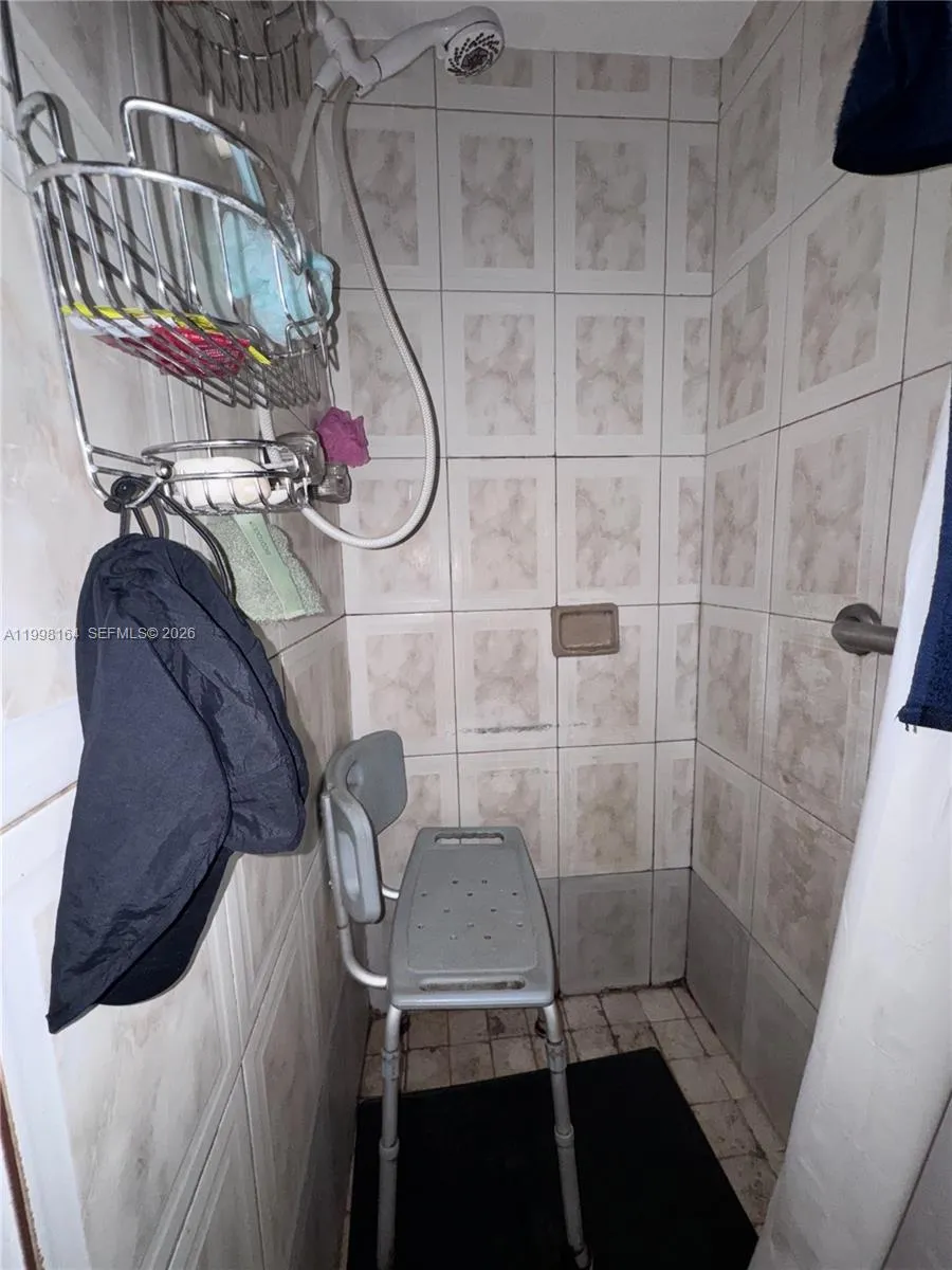2416 Sw 12th St, Miami, Florida 33135, Miami, Florida 33135, ,Residential Income,For Sale,2416 Sw 12th St, Miami, Florida 33135,A11998164