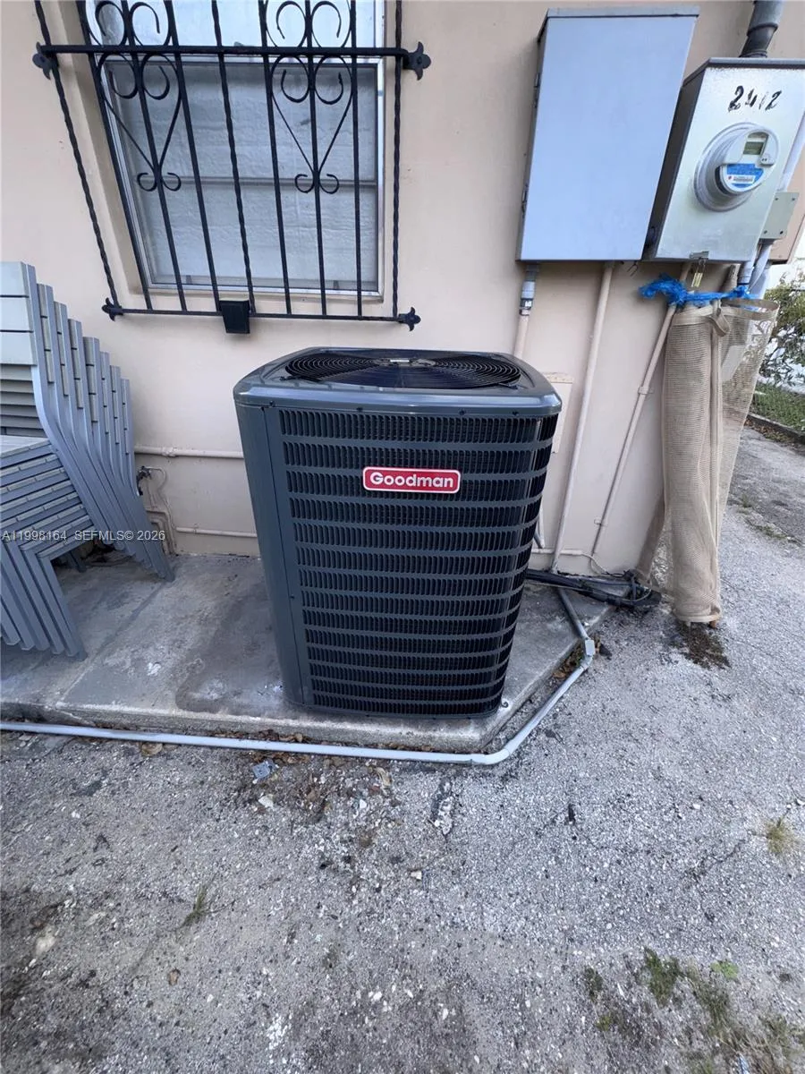 2416 Sw 12th St, Miami, Florida 33135, Miami, Florida 33135, ,Residential Income,For Sale,2416 Sw 12th St, Miami, Florida 33135,A11998164