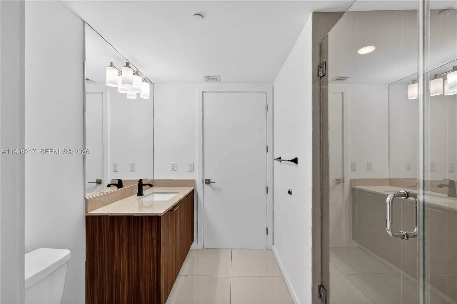 5252 Nw 85th Ave 1004, Doral, Florida 33166, Doral, Florida 33166, 2 Bedrooms Bedrooms, ,2 BathroomsBathrooms,Residential Lease,For Rent,5252 Nw 85th Ave 1004, Doral, Florida 33166,A11998217