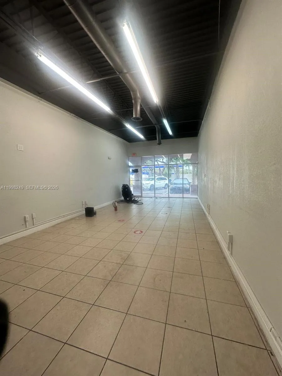 15648 Sw 72nd St, Miami, Florida 33193, Miami, Florida 33193, ,Commercial Lease,For Rent,15648 Sw 72nd St, Miami, Florida 33193,A11998249