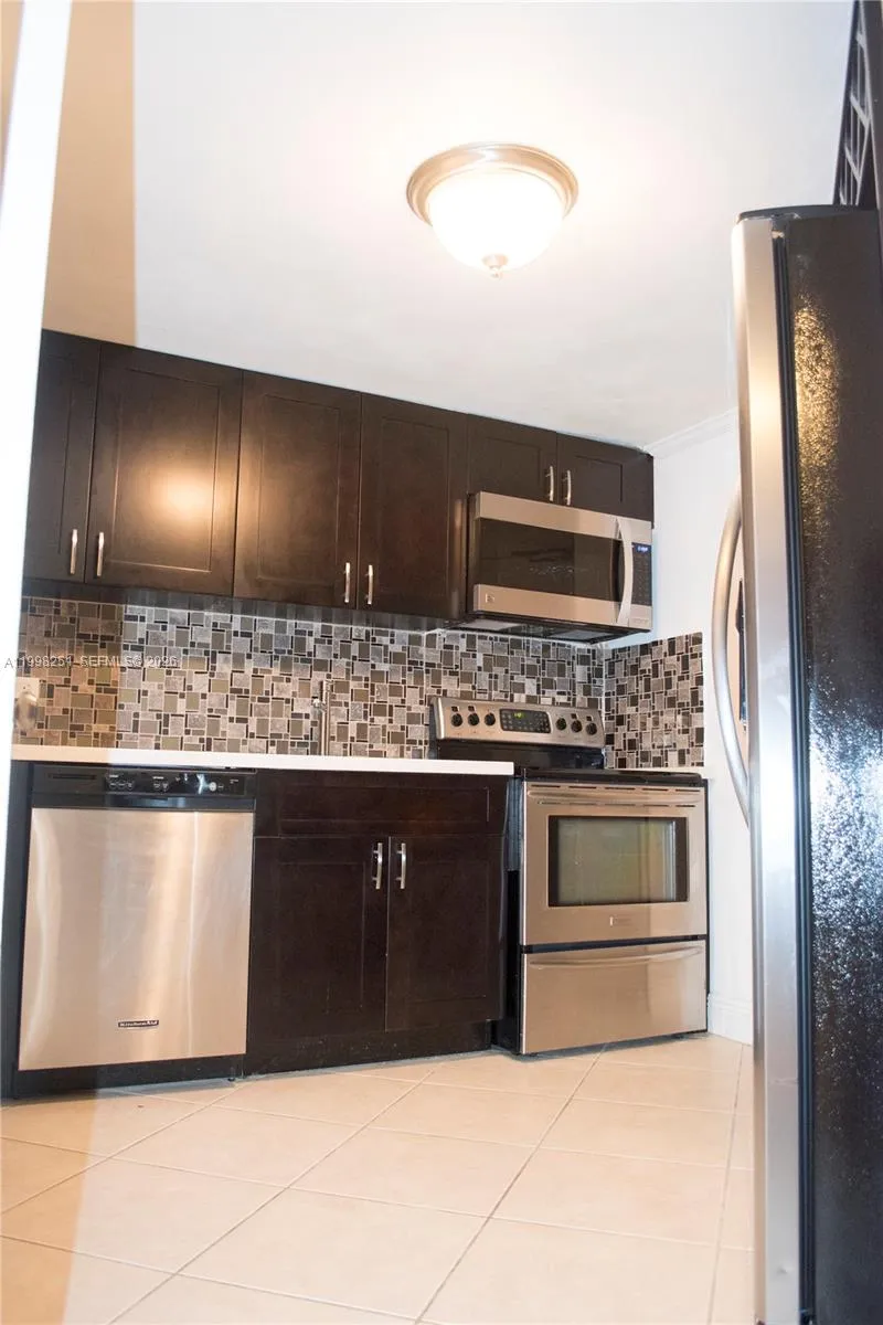 Brand new updated kitchen