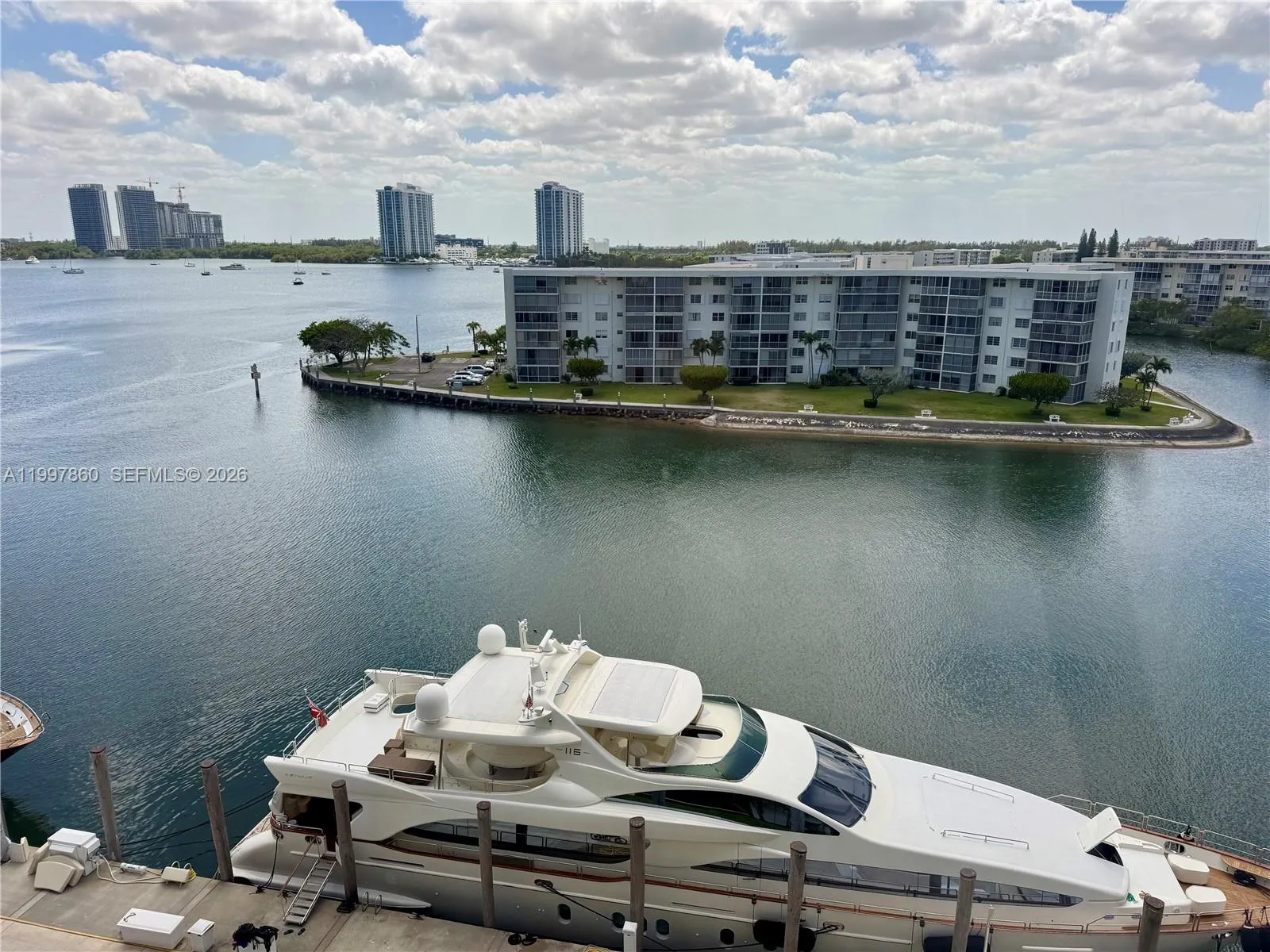 1000 Island Bl 710, Aventura, Florida 33160, Aventura, Florida 33160, 2 Bedrooms Bedrooms, ,2 BathroomsBathrooms,Residential Lease,For Rent,1000 Island Bl 710, Aventura, Florida 33160,A11997860