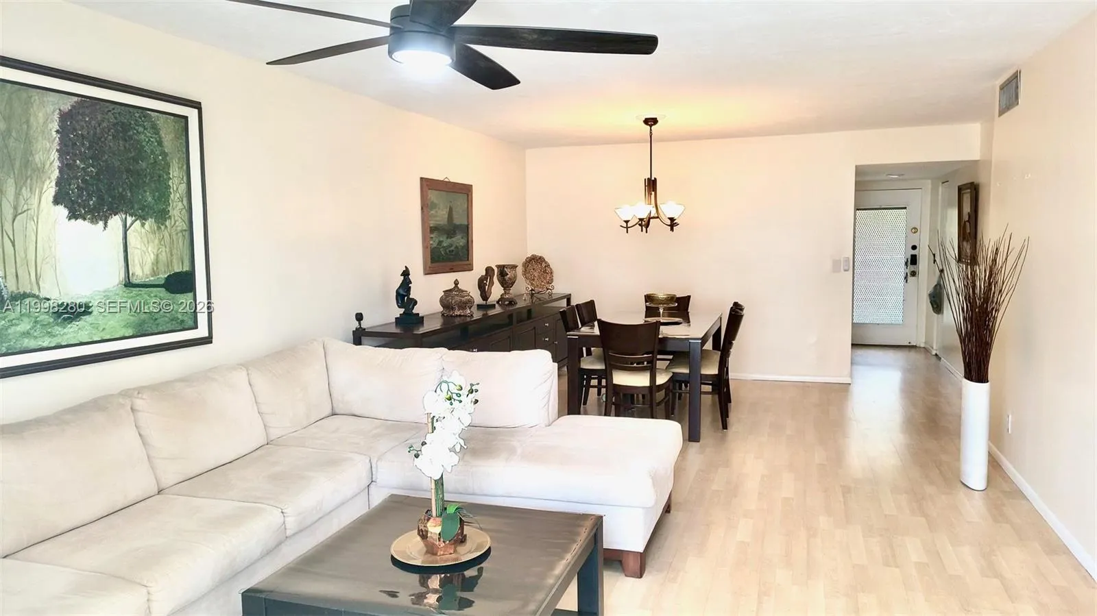 2841 Somerset Dr 215, Lauderdale Lakes, Florida 33, Lauderdale Lakes, Florida 33311, 2 Bedrooms Bedrooms, ,2 BathroomsBathrooms,Residential Lease,For Rent,2841 Somerset Dr 215, Lauderdale Lakes, Florida 33,A11998280