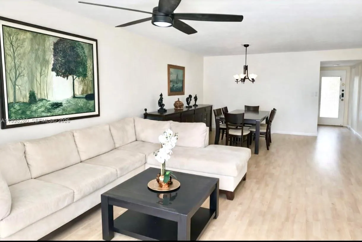 2841 Somerset Dr 215, Lauderdale Lakes, Florida 33, Lauderdale Lakes, Florida 33311, 2 Bedrooms Bedrooms, ,2 BathroomsBathrooms,Residential Lease,For Rent,2841 Somerset Dr 215, Lauderdale Lakes, Florida 33,A11998280