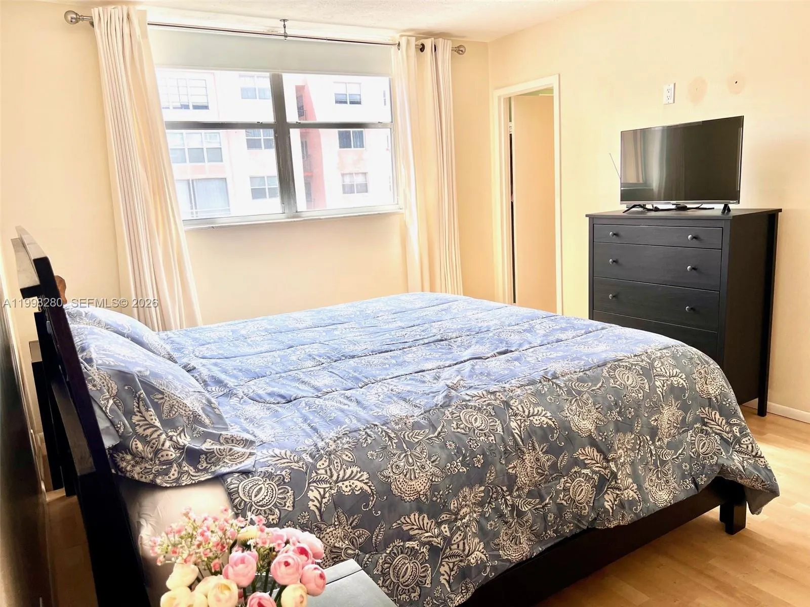 2841 Somerset Dr 215, Lauderdale Lakes, Florida 33, Lauderdale Lakes, Florida 33311, 2 Bedrooms Bedrooms, ,2 BathroomsBathrooms,Residential Lease,For Rent,2841 Somerset Dr 215, Lauderdale Lakes, Florida 33,A11998280