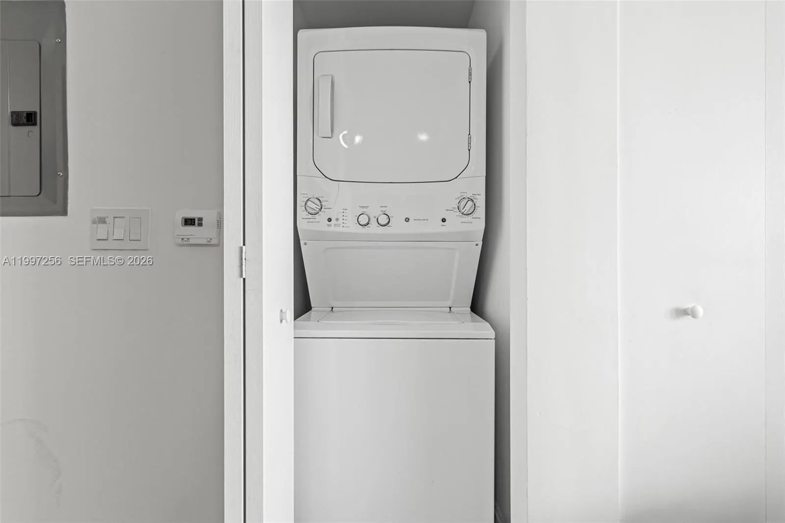 45 Sw 9th St 2910, Miami, Florida 33130, Miami, Florida 33130, 1 Bedroom Bedrooms, ,1 BathroomBathrooms,Residential Lease,For Rent,45 Sw 9th St 2910, Miami, Florida 33130,A11997256