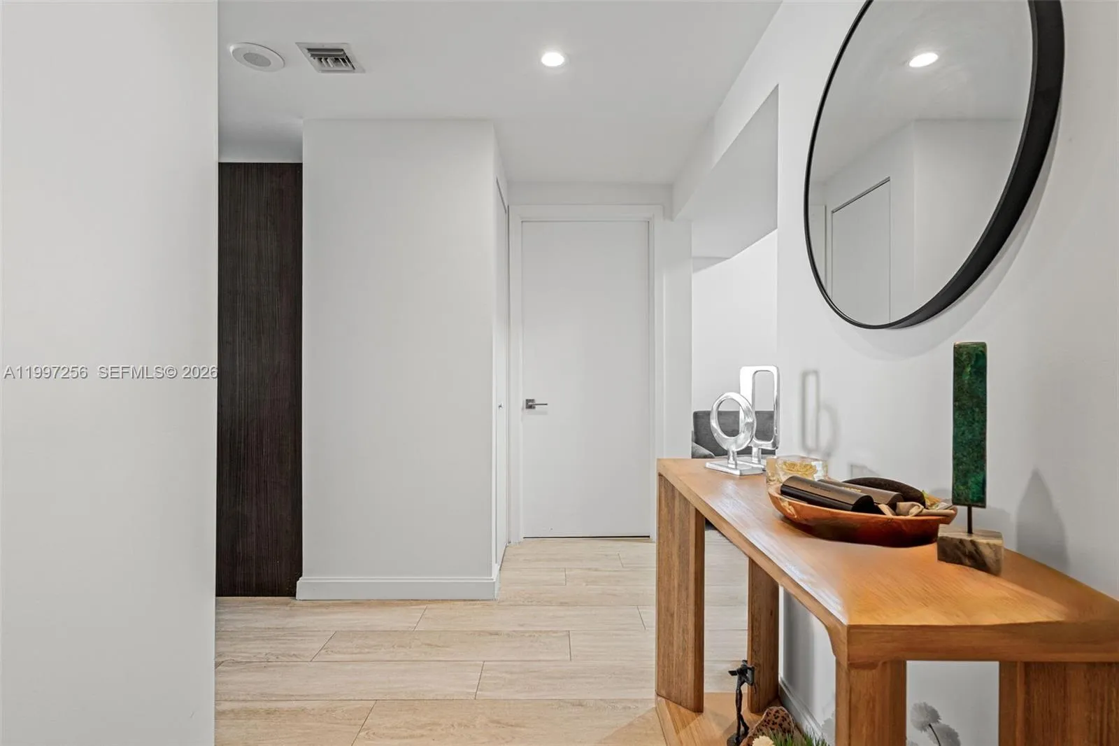 45 Sw 9th St 2910, Miami, Florida 33130, Miami, Florida 33130, 1 Bedroom Bedrooms, ,1 BathroomBathrooms,Residential Lease,For Rent,45 Sw 9th St 2910, Miami, Florida 33130,A11997256