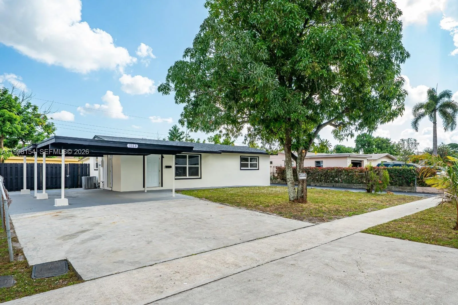 1164 Nw 45th Ave, Lauderhill, Florida 33313, Lauderhill, Florida 33313, 3 Bedrooms Bedrooms, ,3 BathroomsBathrooms,Residential,For Sale,1164 Nw 45th Ave, Lauderhill, Florida 33313,A11998154