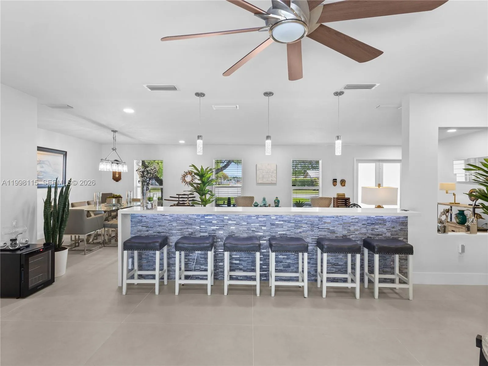 16400 Sw 80th Ave, Palmetto Bay, Florida 33157, Palmetto Bay, Florida 33157, 4 Bedrooms Bedrooms, ,3 BathroomsBathrooms,Residential,For Sale,16400 Sw 80th Ave, Palmetto Bay, Florida 33157,A11998115