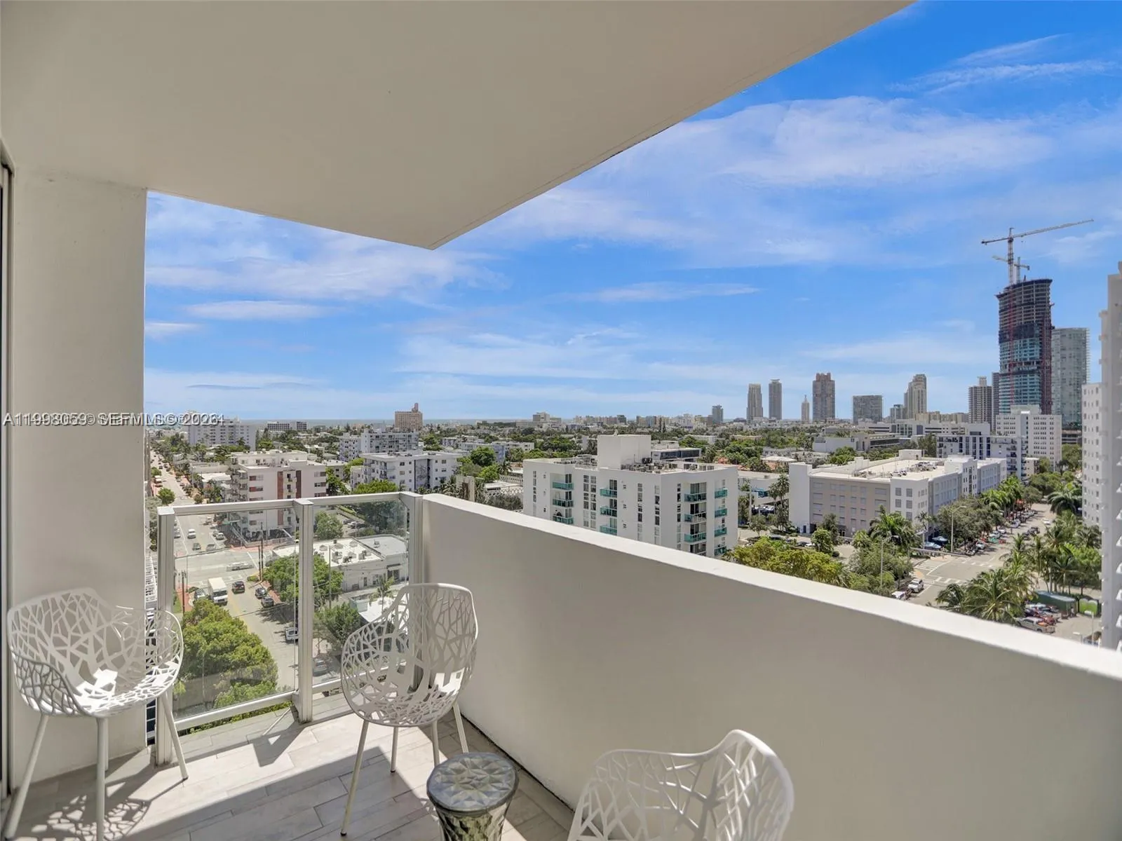 1100 West Ave 1101, Miami Beach, Florida 33139, Miami Beach, Florida 33139, 1 Bedroom Bedrooms, ,1 BathroomBathrooms,Residential Lease,For Rent,1100 West Ave 1101, Miami Beach, Florida 33139,A11998059