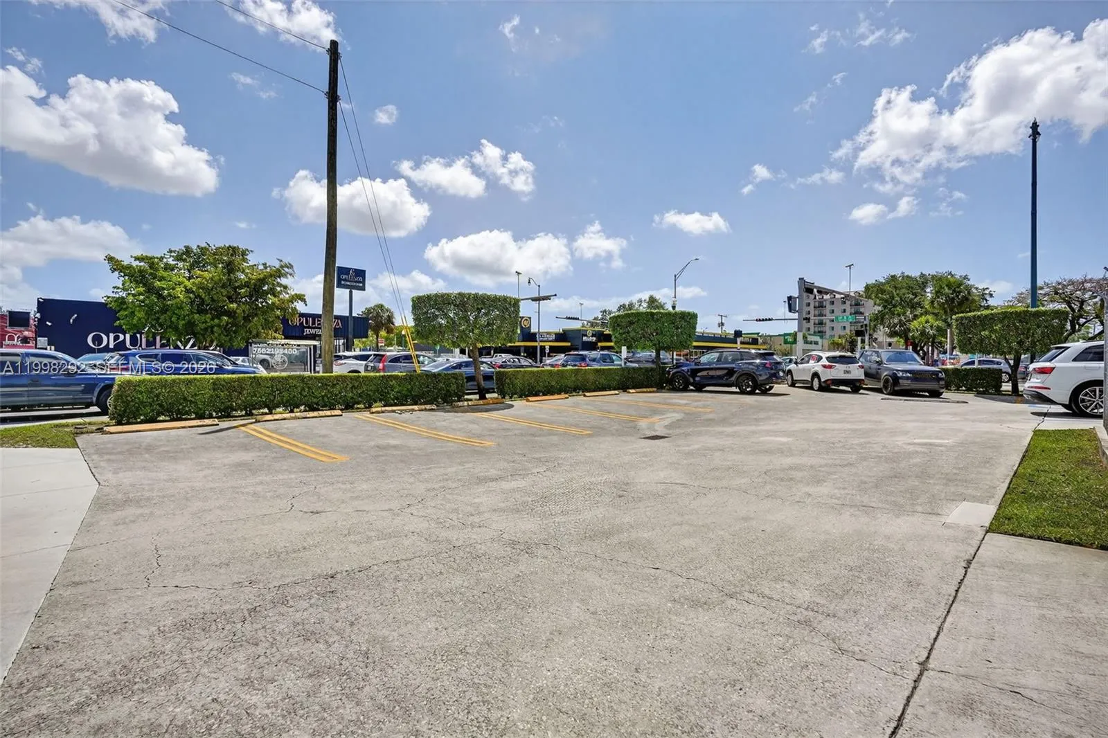 6701 Sw 8th St, Miami, Florida 33144, Miami, Florida 33144, ,Commercial Sale,For Sale,6701 Sw 8th St, Miami, Florida 33144,A11998292