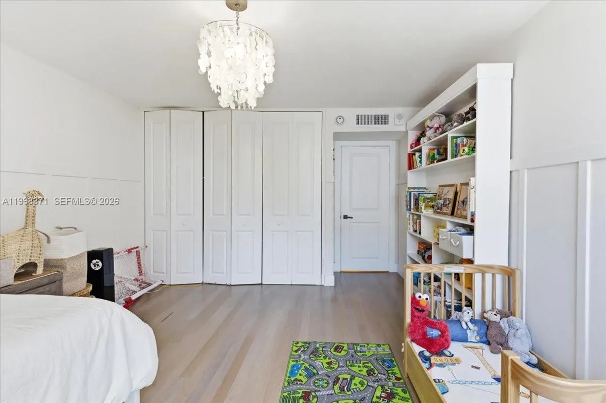 550 Ocean Drive 3h, Key Biscayne, Florida 33149, Key Biscayne, Florida 33149, 3 Bedrooms Bedrooms, ,2 BathroomsBathrooms,Residential,For Sale,550 Ocean Drive 3h, Key Biscayne, Florida 33149,A11998371