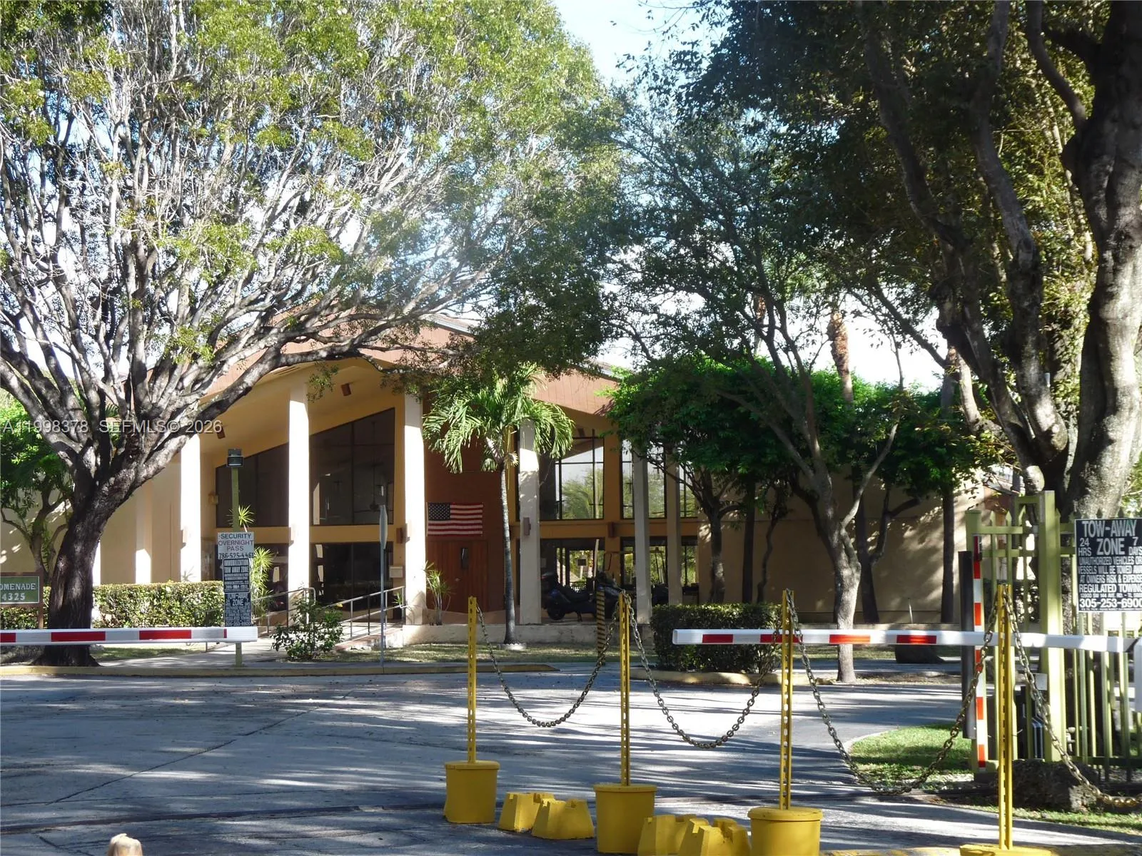 14525 N Kendall Dr 102j, Miami, Florida 33186, Miami, Florida 33186, 2 Bedrooms Bedrooms, ,2 BathroomsBathrooms,Residential Lease,For Rent,14525 N Kendall Dr 102j, Miami, Florida 33186,A11998378