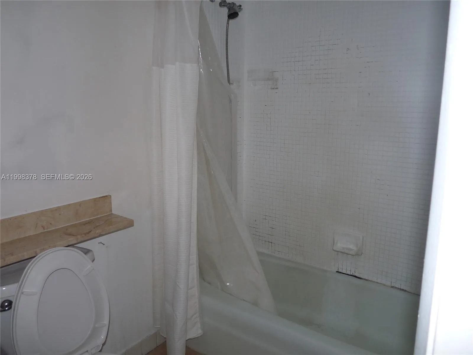 14525 N Kendall Dr 102j, Miami, Florida 33186, Miami, Florida 33186, 2 Bedrooms Bedrooms, ,2 BathroomsBathrooms,Residential Lease,For Rent,14525 N Kendall Dr 102j, Miami, Florida 33186,A11998378