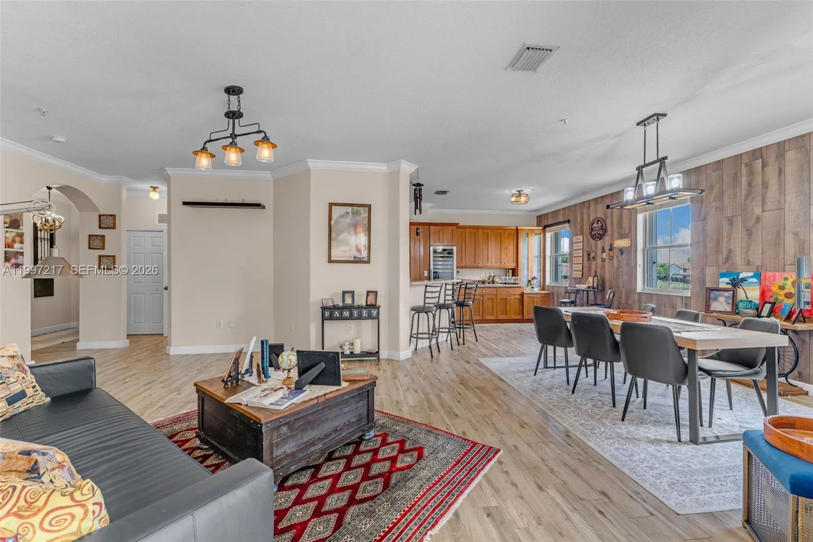 Dining Room & Kitchen